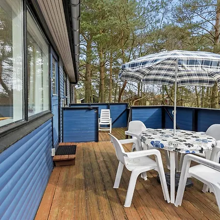 2 Bedroom Gorgeous In Feriehus Neksø
